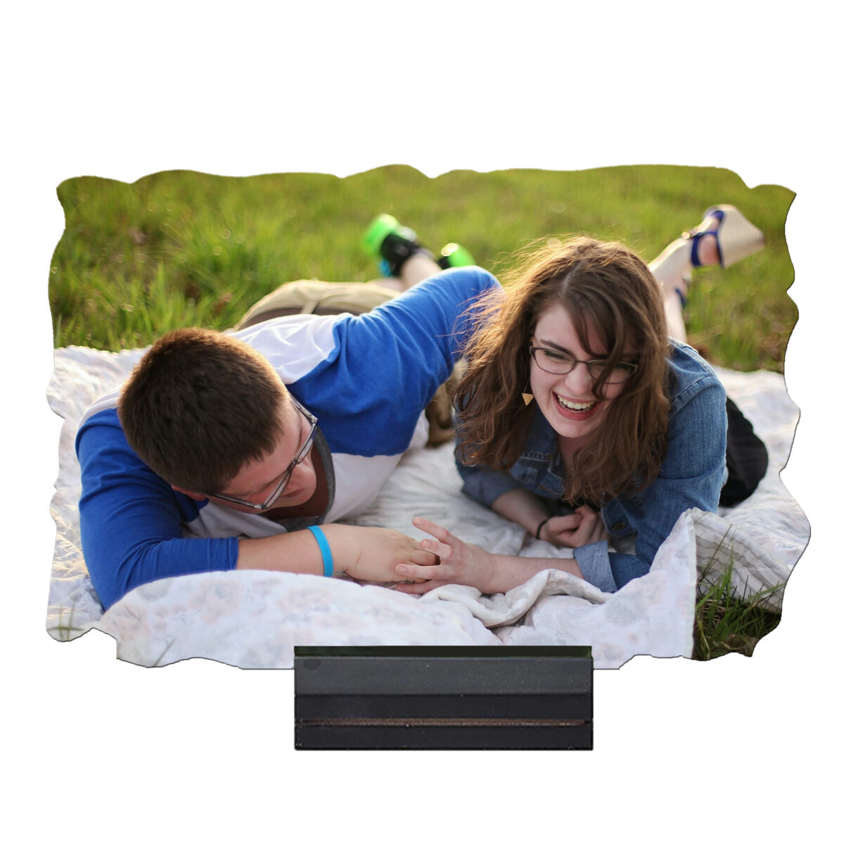 9'' x 6'' Rectangular Shape Personalized Photo Printed Wooden Table Frame (with Wooden Base)