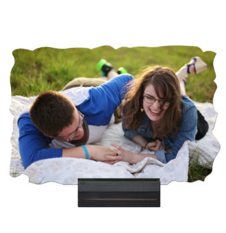 9'' x 6'' Rectangular Shape Personalized Photo Printed Wooden Table Frame (with Wooden Base)